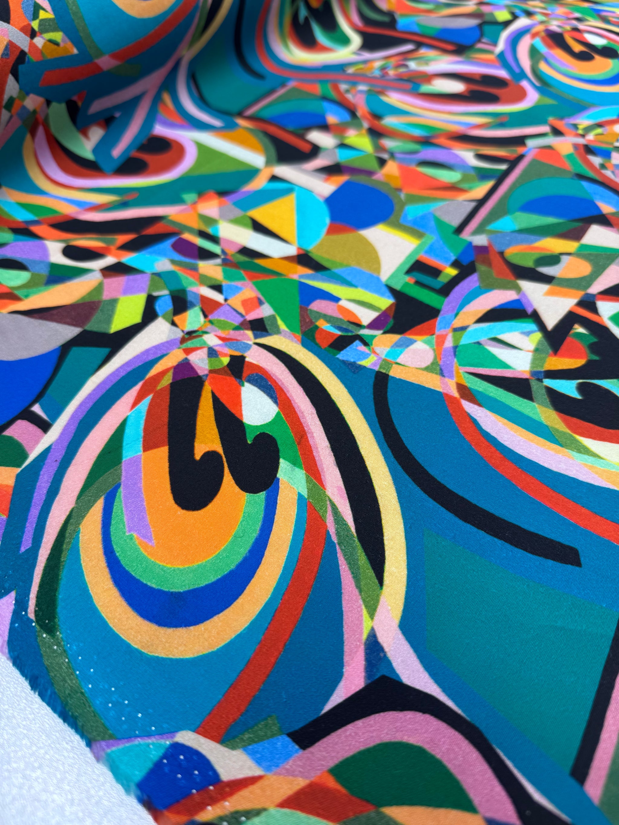 Printed Cotton - Neo Prism - 150cm