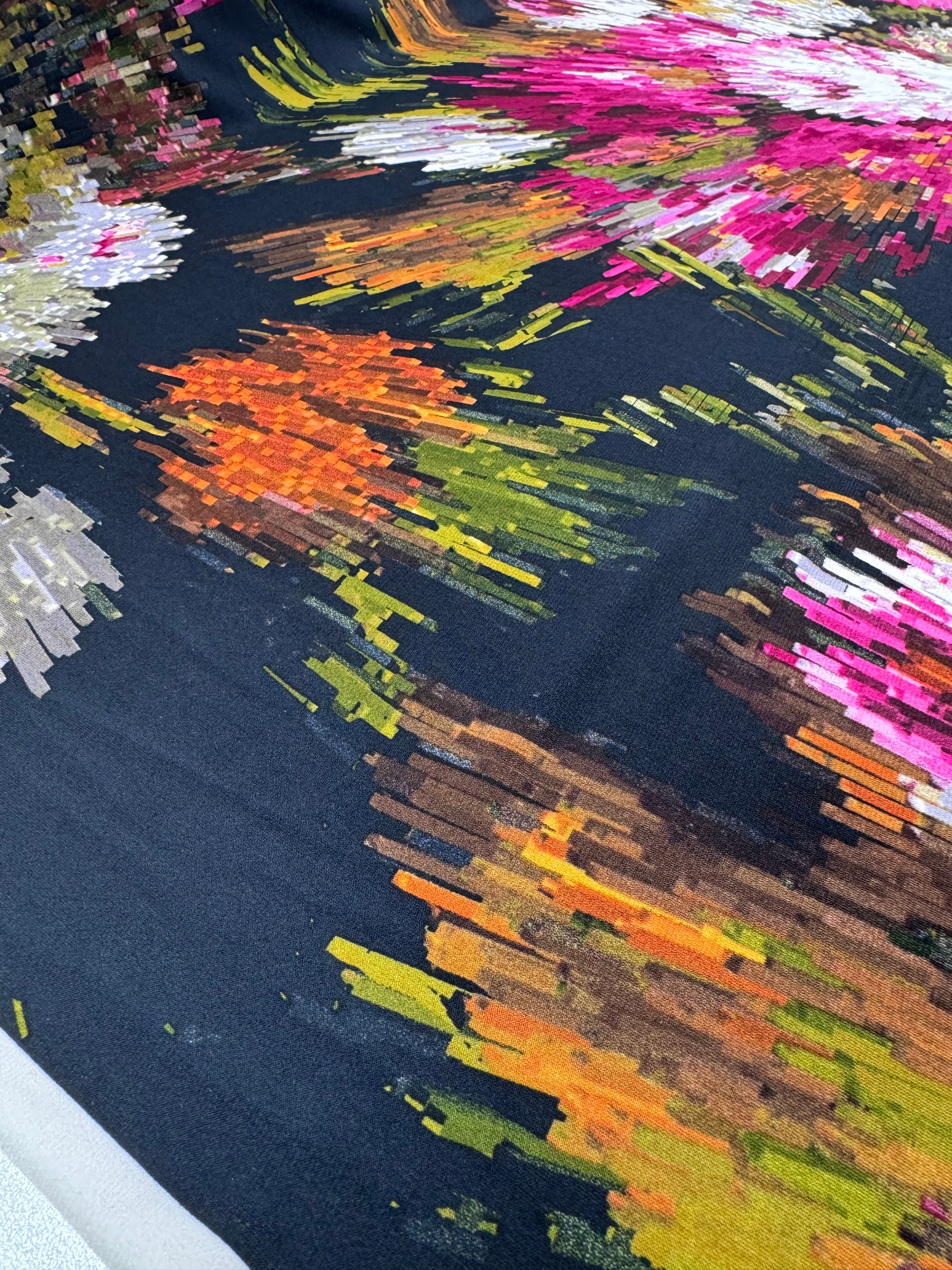 Designer Lycra - Pixel Poppy - 150cm