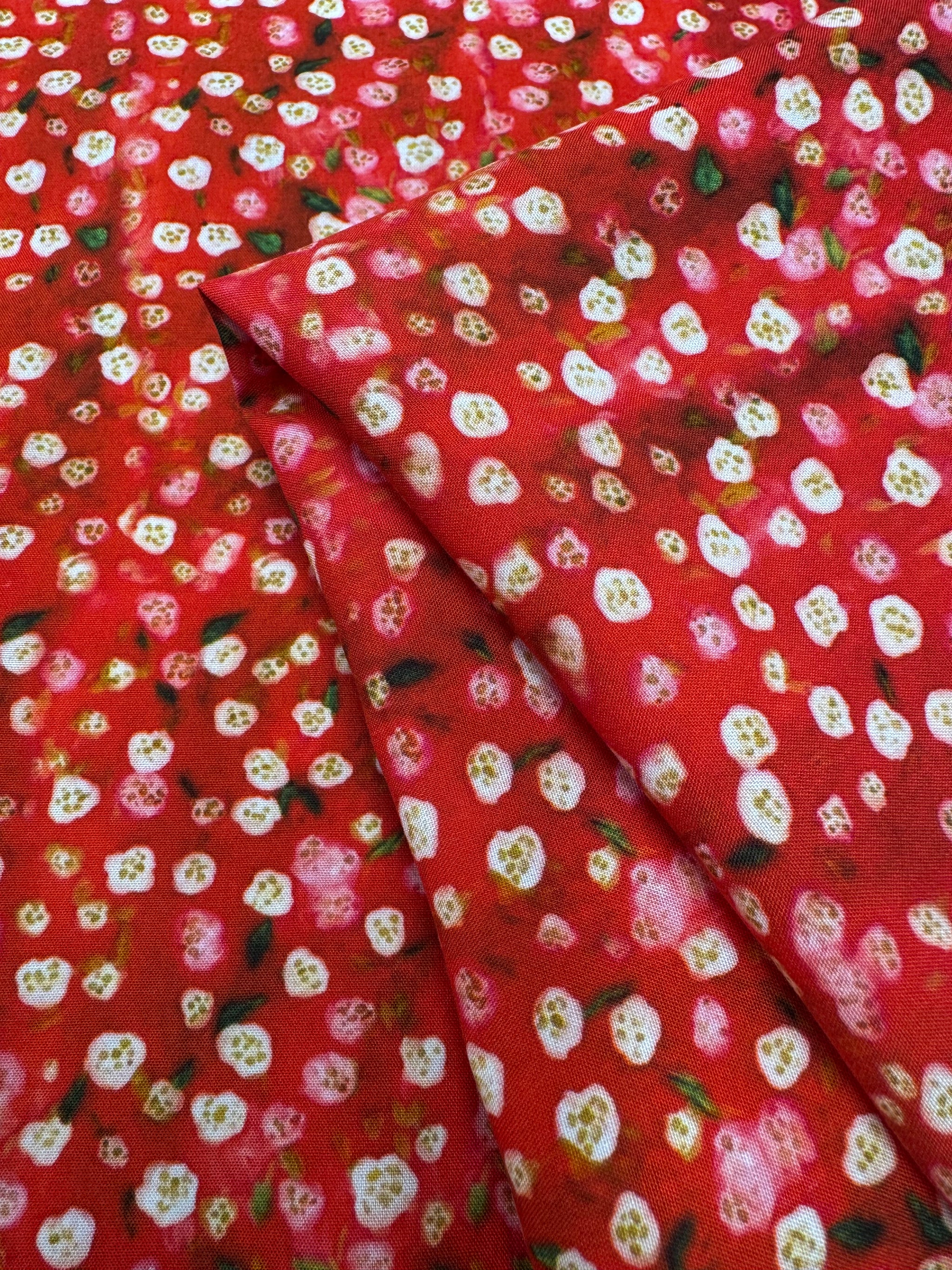 Silkyfall rayon - Cherry Ditsy - 150cm