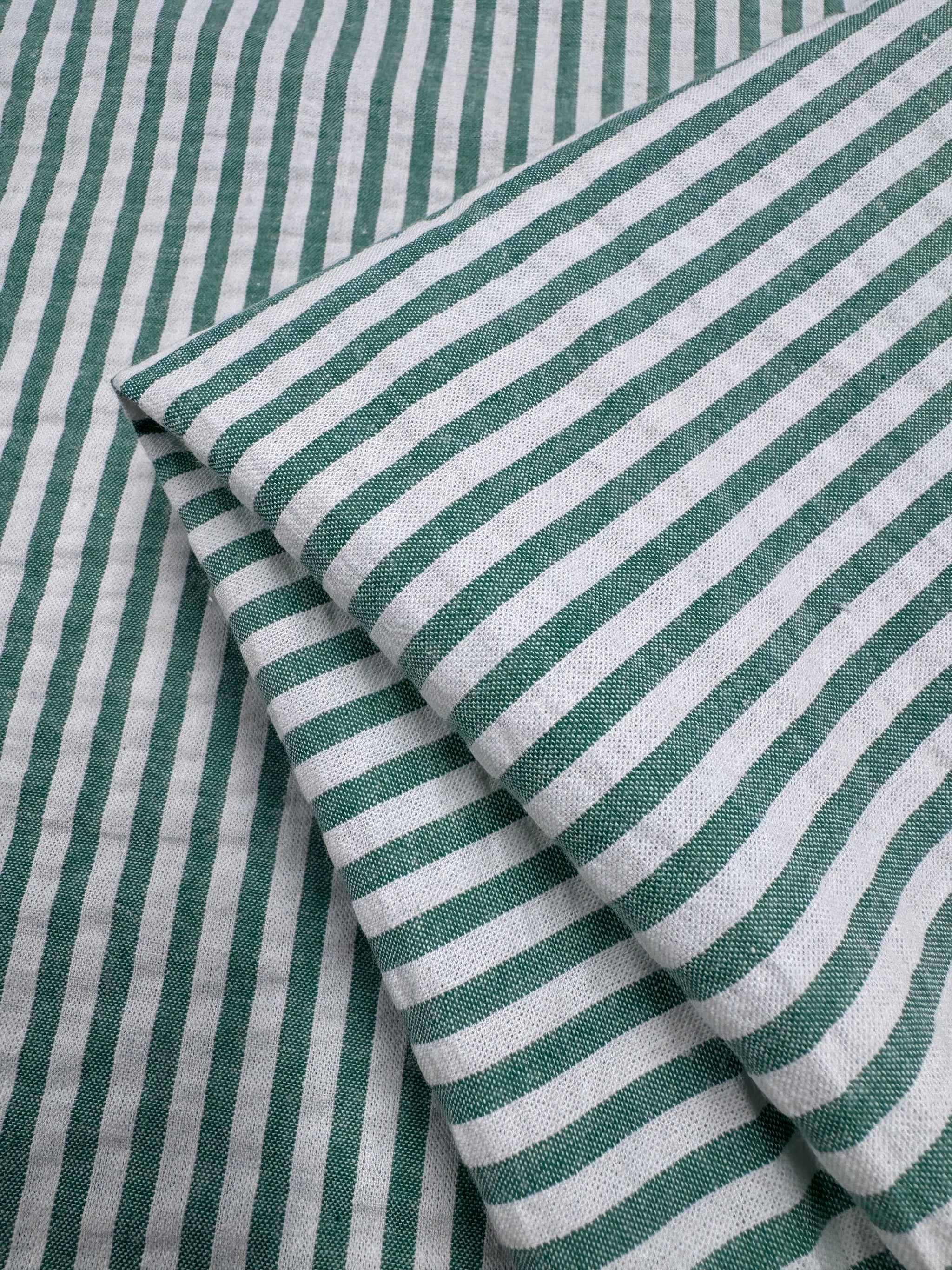 Cotton Seersucker - green/Ivory - 145cm