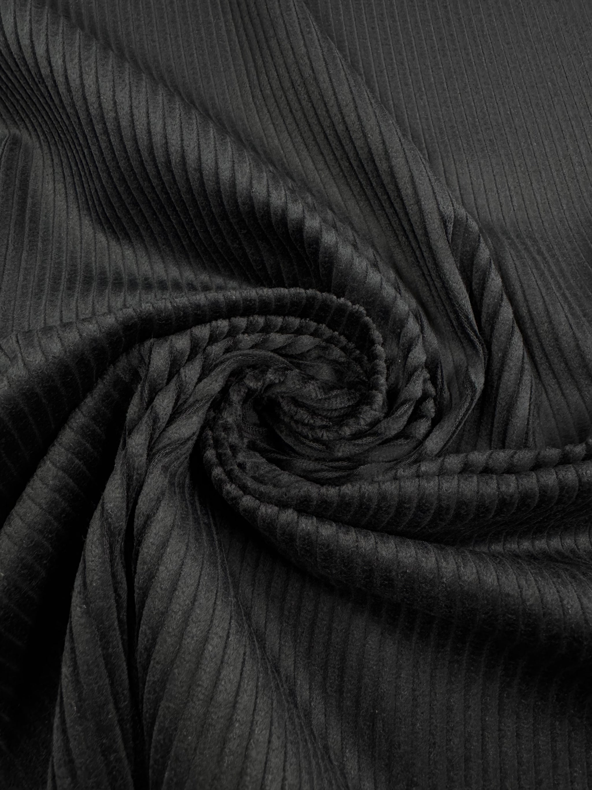 Medium Wale Corduroy - Black - 152cm