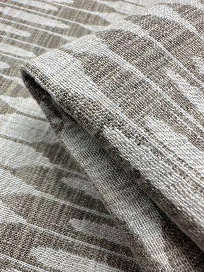 Upholstery Jacquard - Ludwig Silver - 140cm